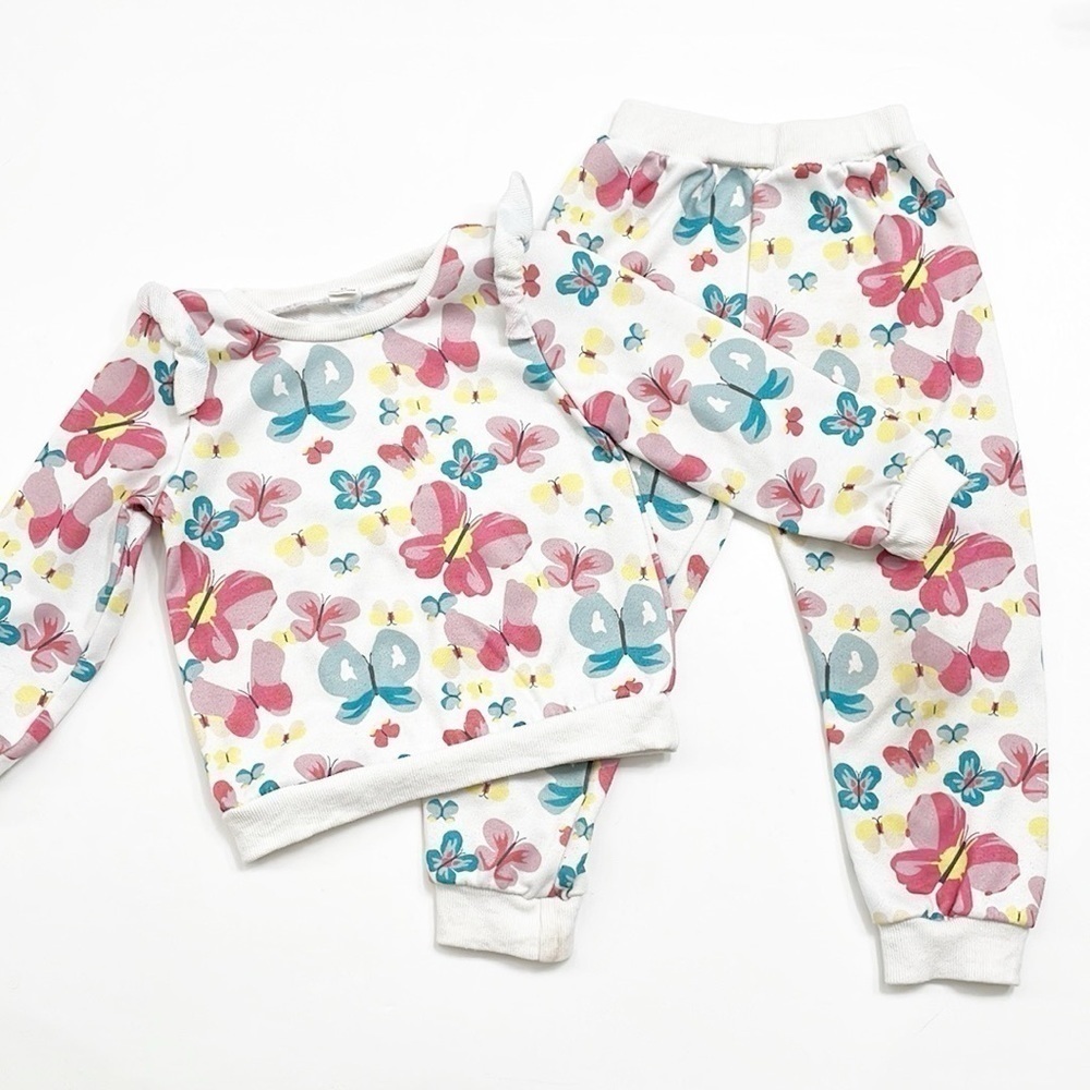 SHEIN toddler girls butterfly print matching set